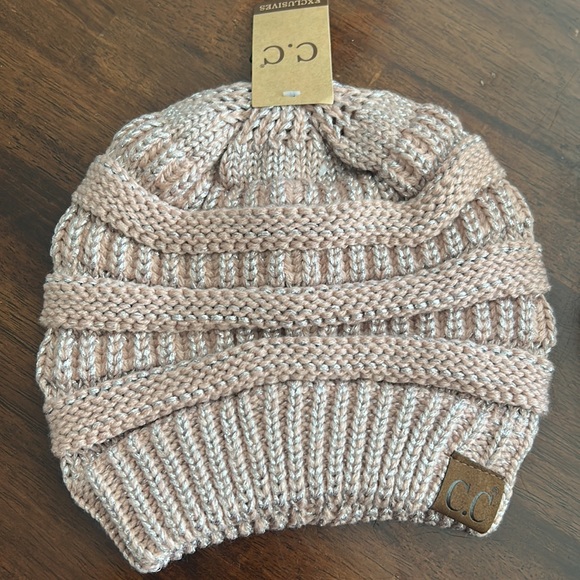 Beanie’s bundle - Picture 2 of 3